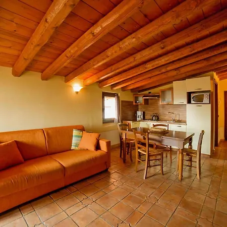 Borgo Alba Chiara, Toscolano Maderno