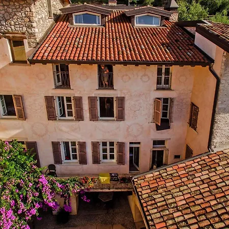 Borgo Alba Chiara, *